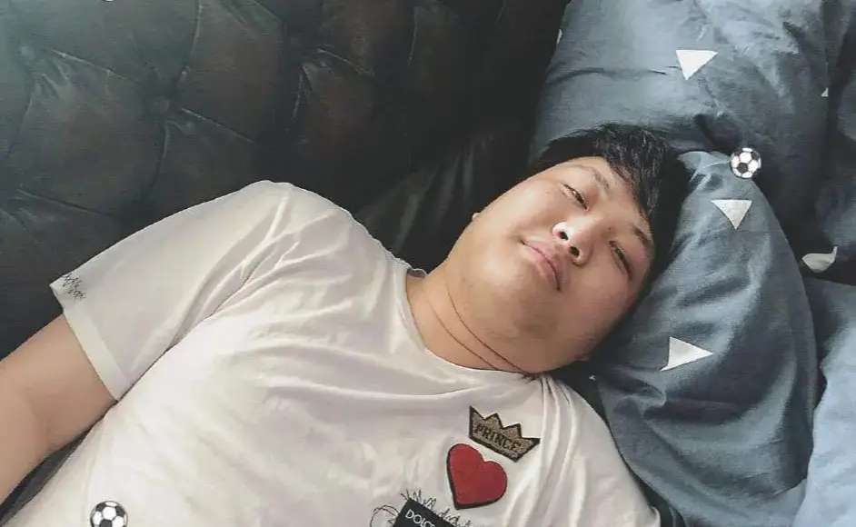 是真的还是, 以接受的, 而那些青训