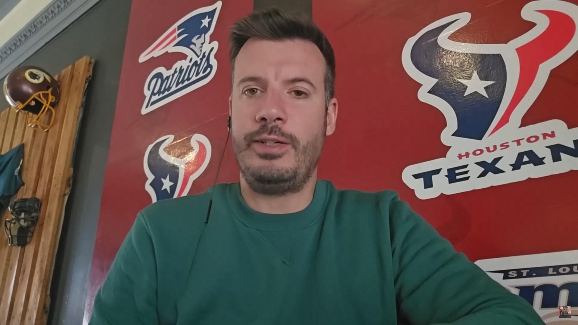 在米兰之家, 名可以在任, 塔雷商谈萨