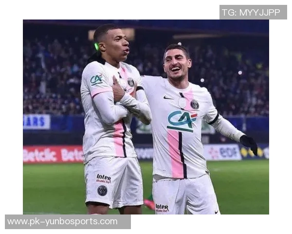 梅西 C罗 内马尔 及其他足球巨星的辉煌历程与全球影响力分析